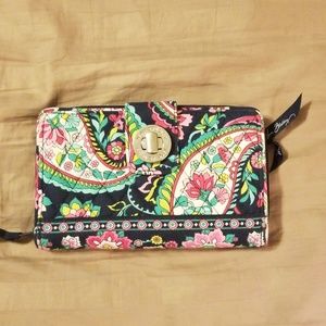 Vera Bradley wallet